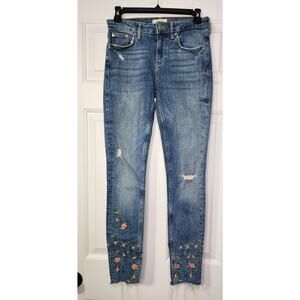 Zara Skinny Blue Jeans Floral Embroidery‎ Cropped Ankle Raw Hem Distressed 4